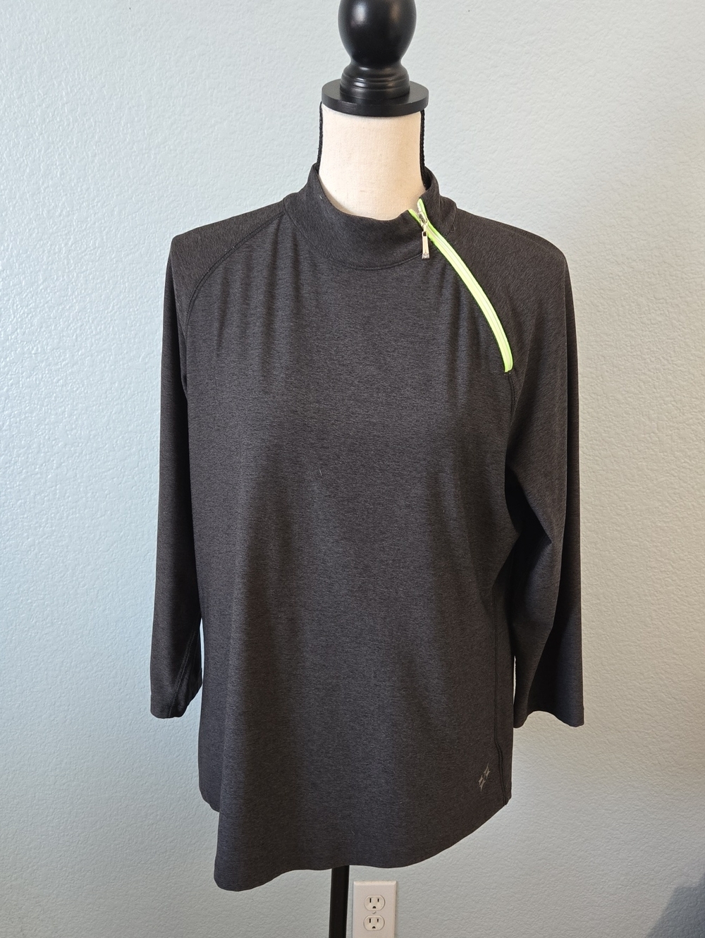 JOFIT 3/4 Sleeve Golf Performance Mock Shirt Top Gray Lime Accent Sz XL